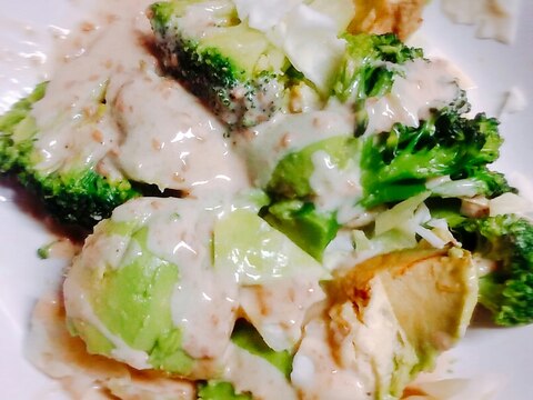 キャベツアボカドブロッコリーサラダ レシピ 作り方 By シフト6522 楽天レシピ